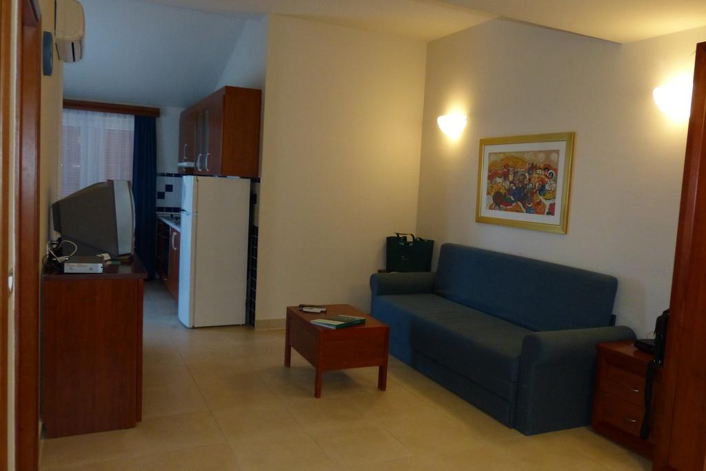 Apartments Punta Veli Lošinj Pokoj fotografie